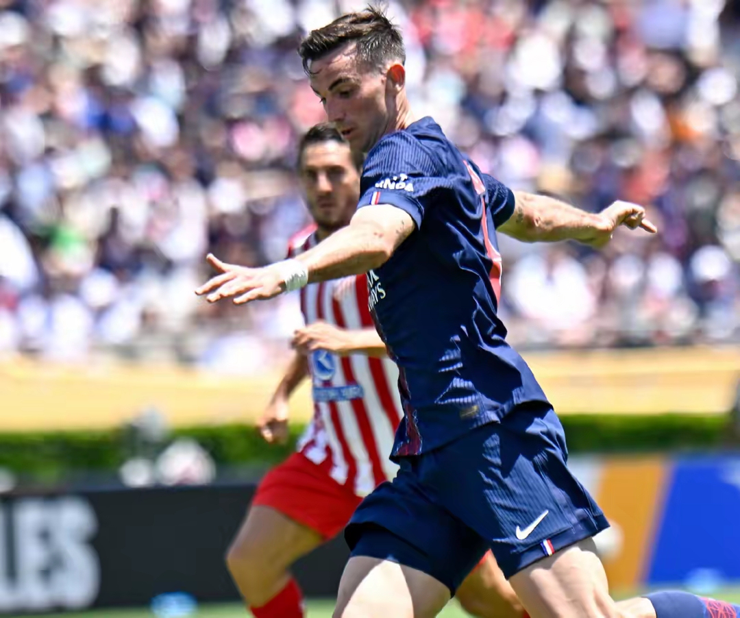 九游-今晚德国杯传出新动向，AC米兰刷新队史纪录，管理层表态：压力陡增，赛季目标并未改变(ac米兰60国际米兰)